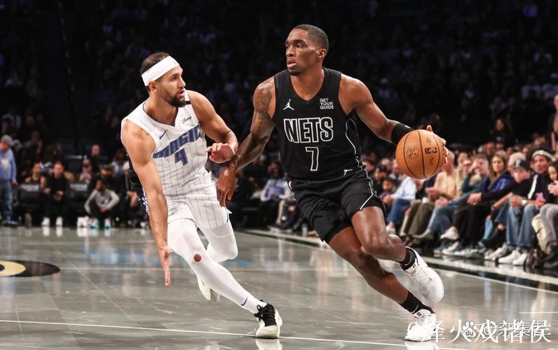 科隆对阵圣保利：比尔特与卡明斯基领衔首发，杰克逊缺席